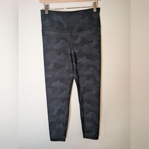 Yogalicious Black/Grey Camo Printed High Rise Leggings